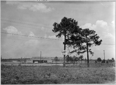 Coosa Valley, Alabama. View of Gadsden Ordnance Plant - NARA - 522610