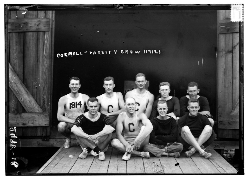 Cornell - Varsity crew 1912 LCCN2014691394