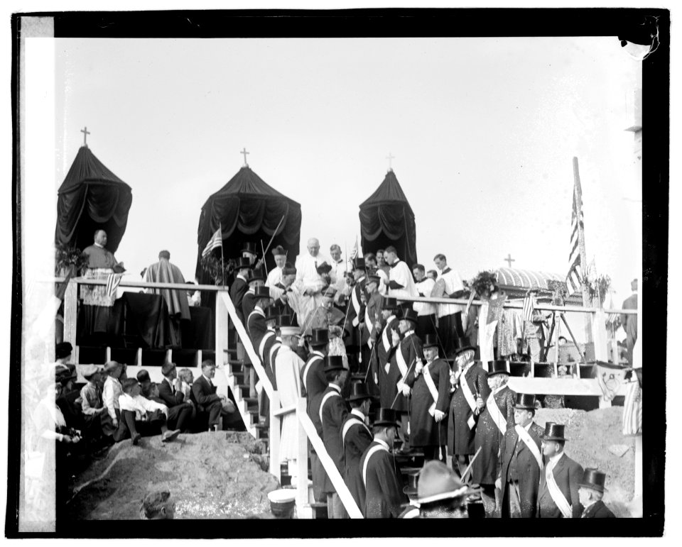 Cornerstone laying, national shrine of the Immaculate Conception LCCN2016828716