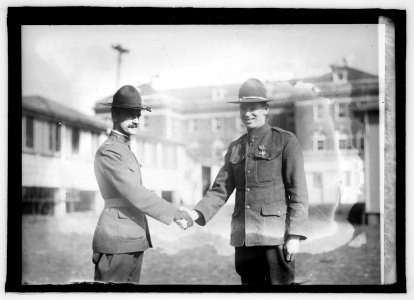 Corp. Newell B. Davis awarded the Cross of Honor at Walter Reed LCCN2016821921