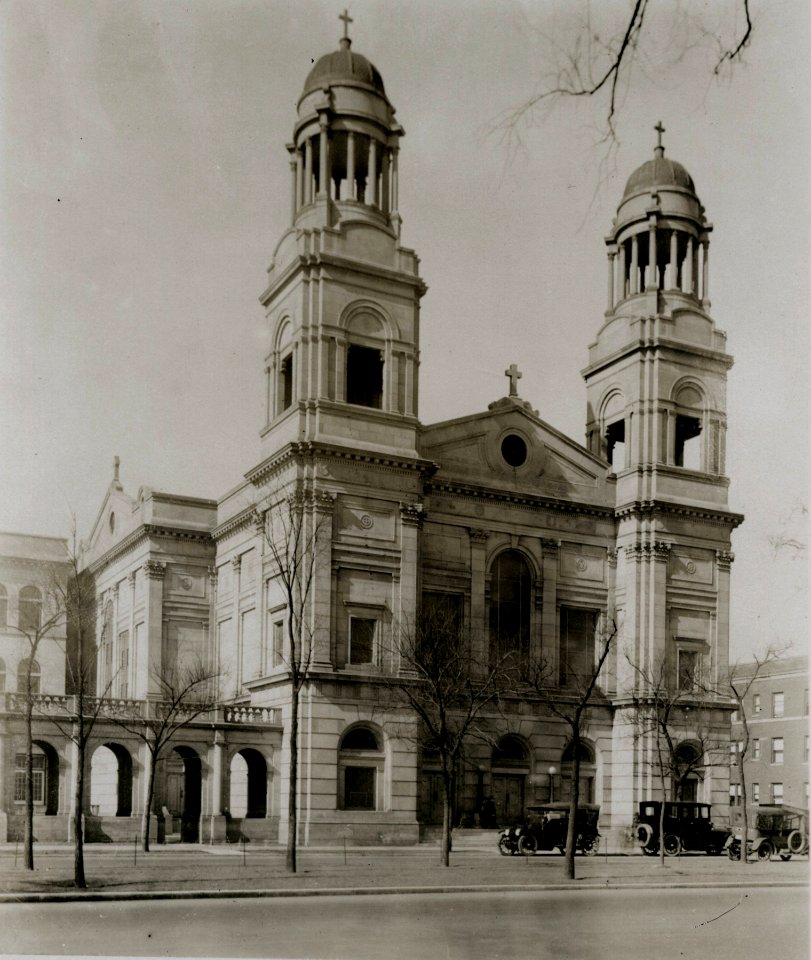 Corpus Christi Catholic Church, Chicago, between 1913 and 1914 (NBY 665)