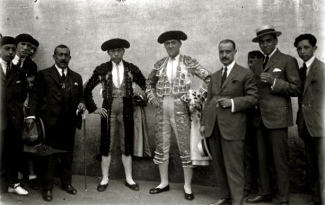 Corrida de toros en una plaza (32 de 61) - Fondo Car-Kutxa Fototeka
