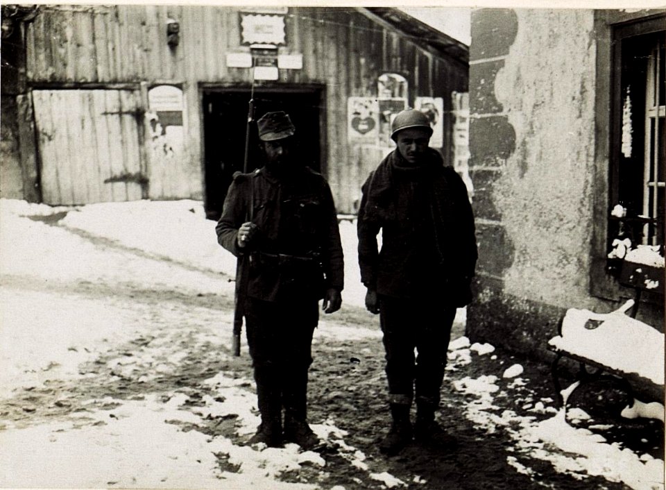 Corvara, italienische Gefangene. (BildID 15582380)