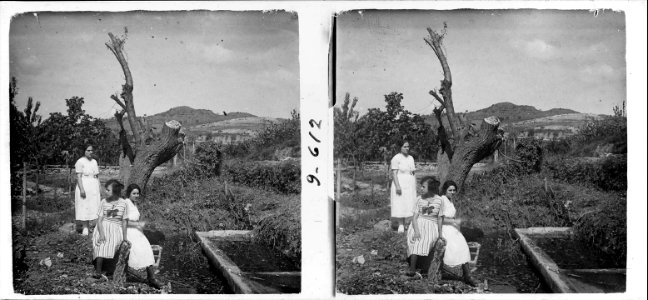 Cosines a la font de l ' Eudó , Les