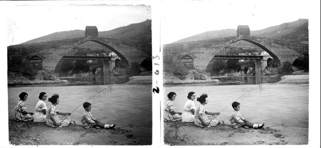Cosines sota el pont del diable , Les