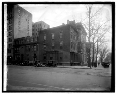 Cosmos Club, (1518 H Street, N.W., at N.E. corner of Lafayette Square with Madison Place at right, Washington, D.C.) LCCN2016824127