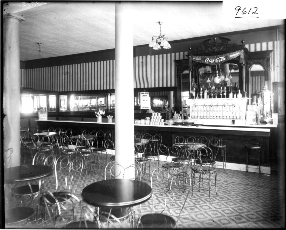 Costons store soda fountain 1909 (3200492358)