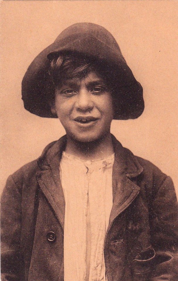 COSTUMI NAPOLETANI - Ed.Caggiani - Ragazzino con Cappello