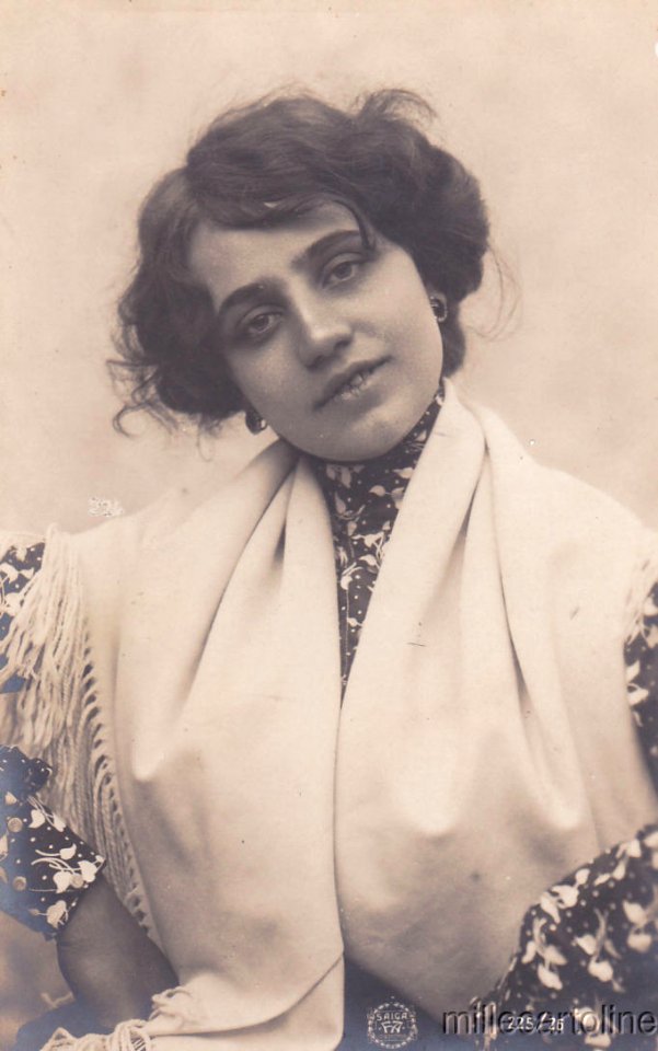 COSTUMI NAPOLETANI - Ed.Saiga Fa Bromuro d'Argento - Donna