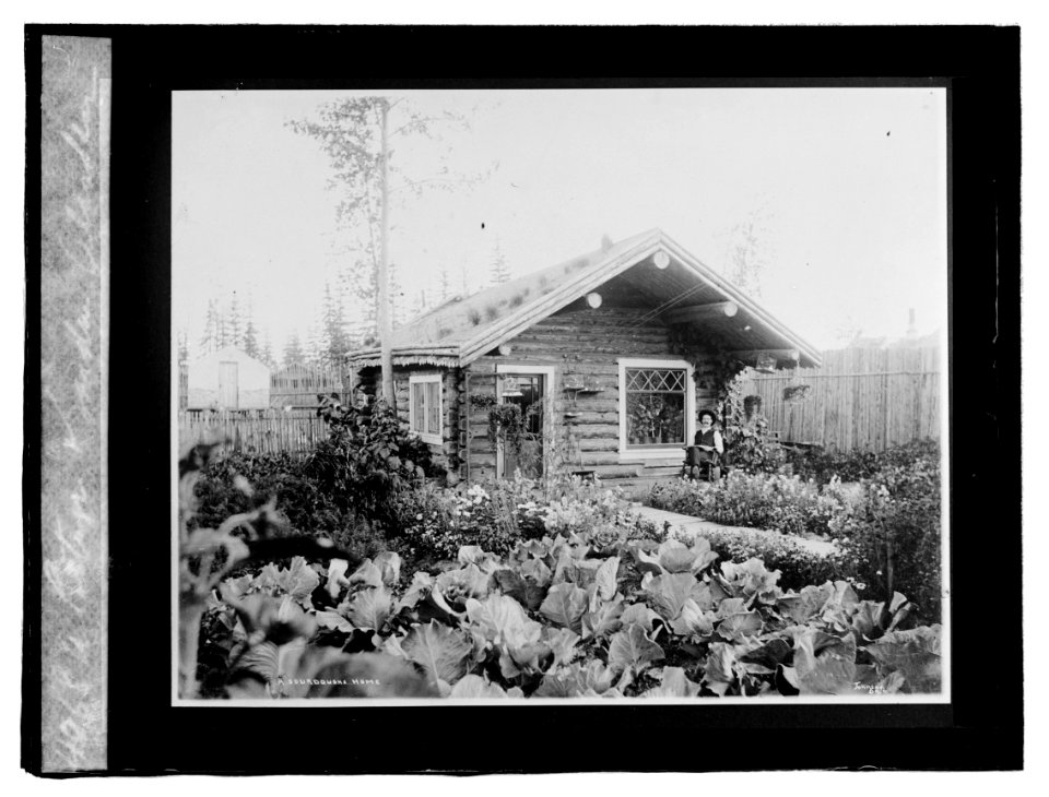 Cottage (..) Alaska LCCN2016819542