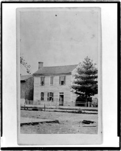 Cottage in Murfreesboro, Tenn. LCCN98506774