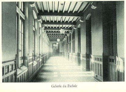 Couloir-lycée-Molière photo