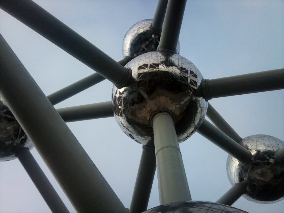 Atomium brussels bullets