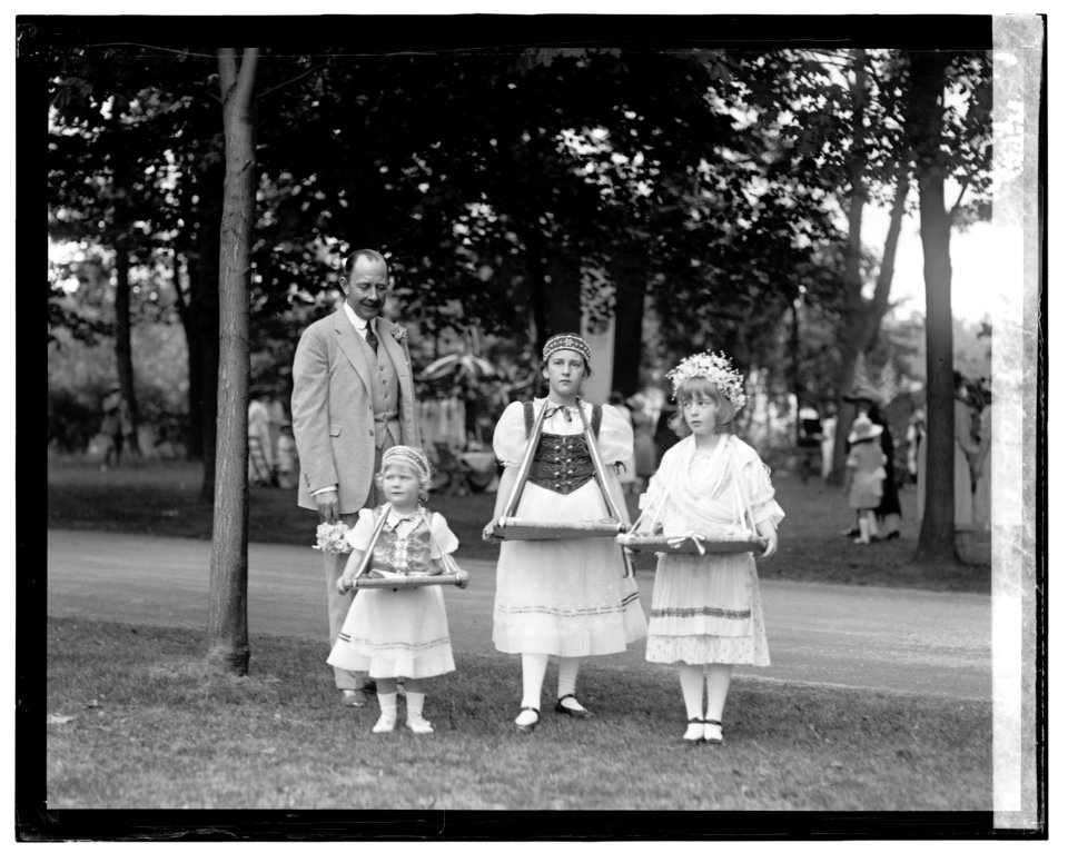 Count Szechenyi & children LOC npcc.06220