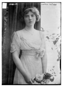 Countess Zia Torbay LCCN2014697008