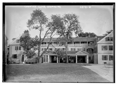 Country Club - Brookline LCCN2014694129