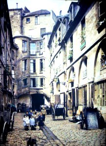 Cour du Dragon autochrome collection Albert Kahn museum