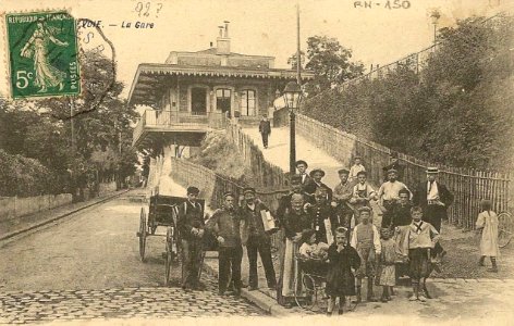 Courbevoie.Gare.Montée