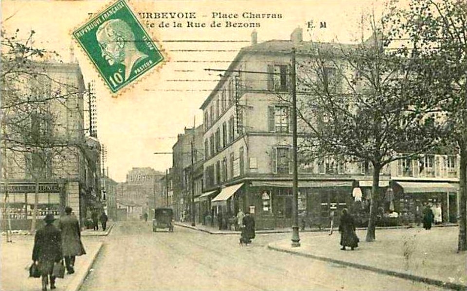 Courbevoie.Place Charras.Rue de Bezons