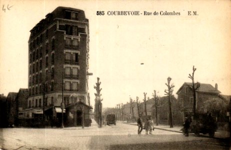 Courbevoie.Rue de Colombes
