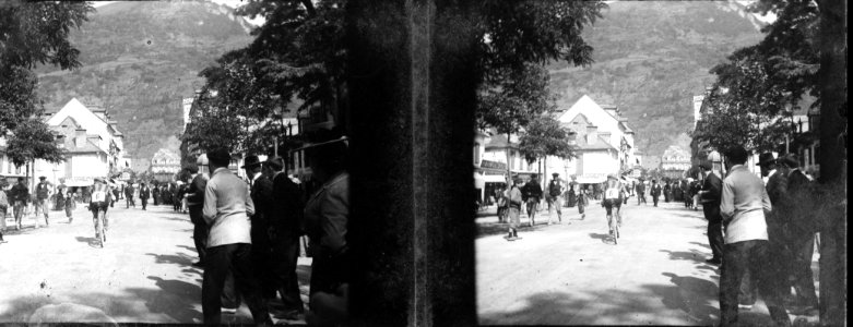 Courses et bicyclettes, Luchon, TRU C 34 - Fonds Trutat