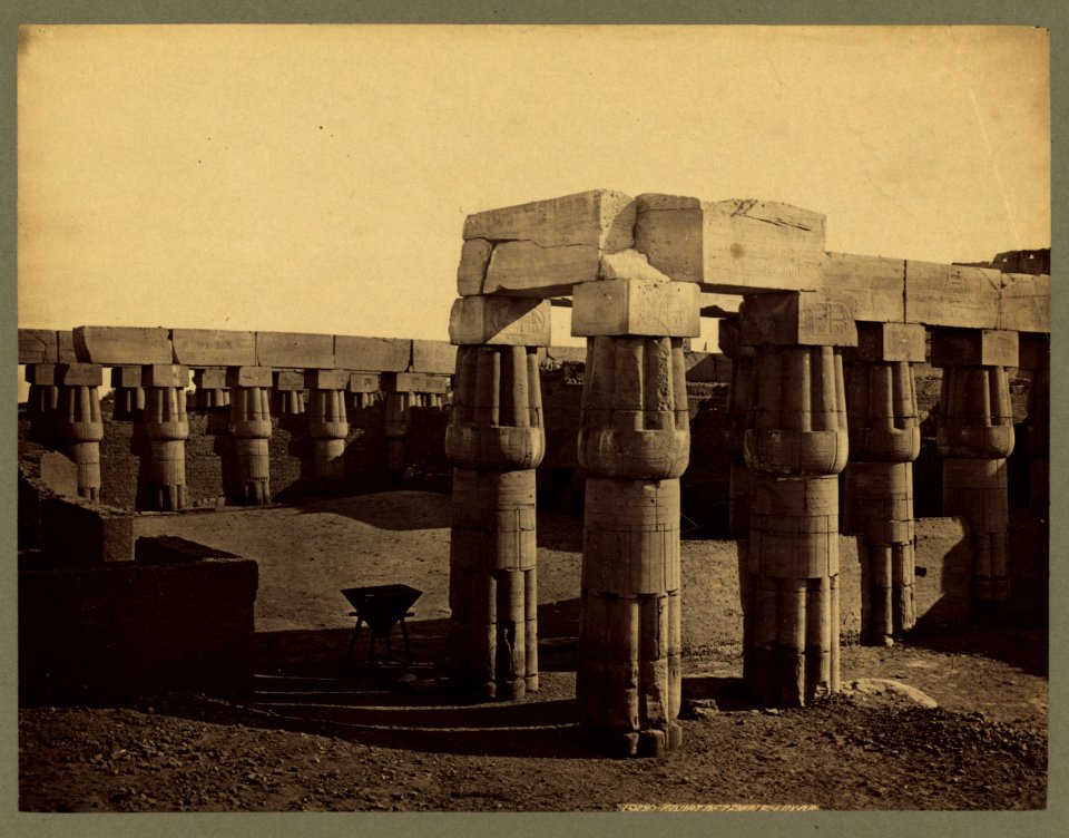 Court of Temple. Luxor LCCN2004672047