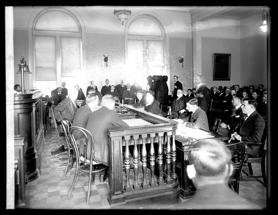 Court scene- trial Ziang Sum Wan LCCN2016851336