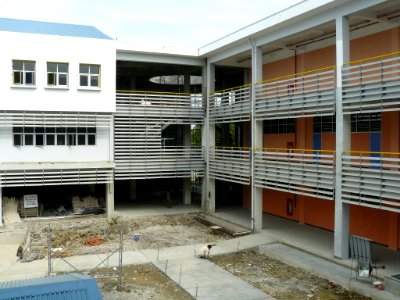 Courtyard construction progress (4495735303)