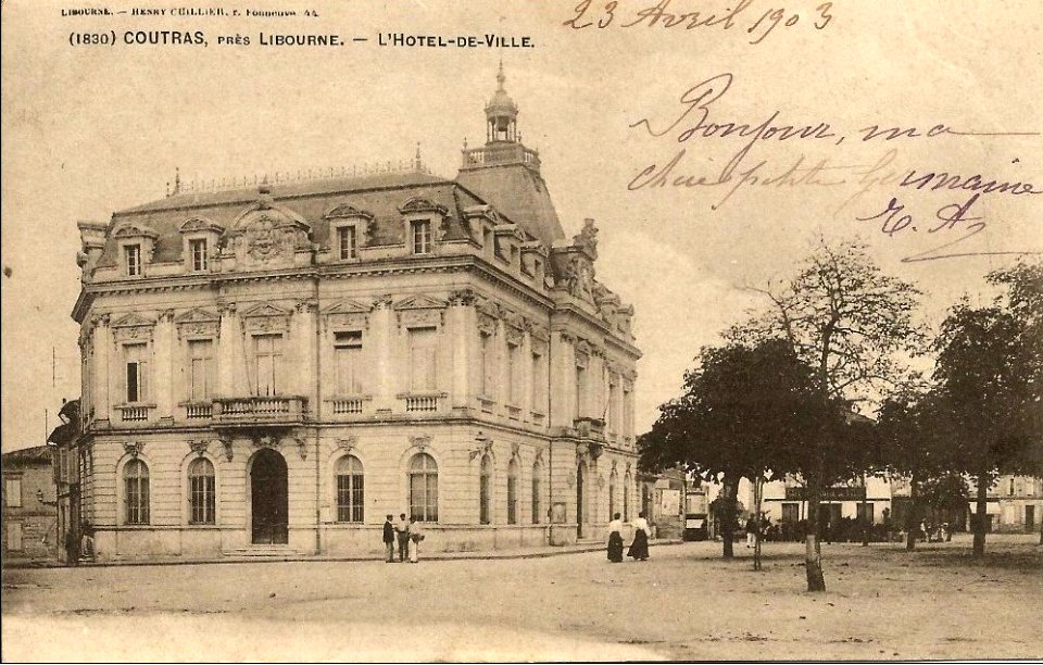 Coutras - Hôtel-de-ville 3