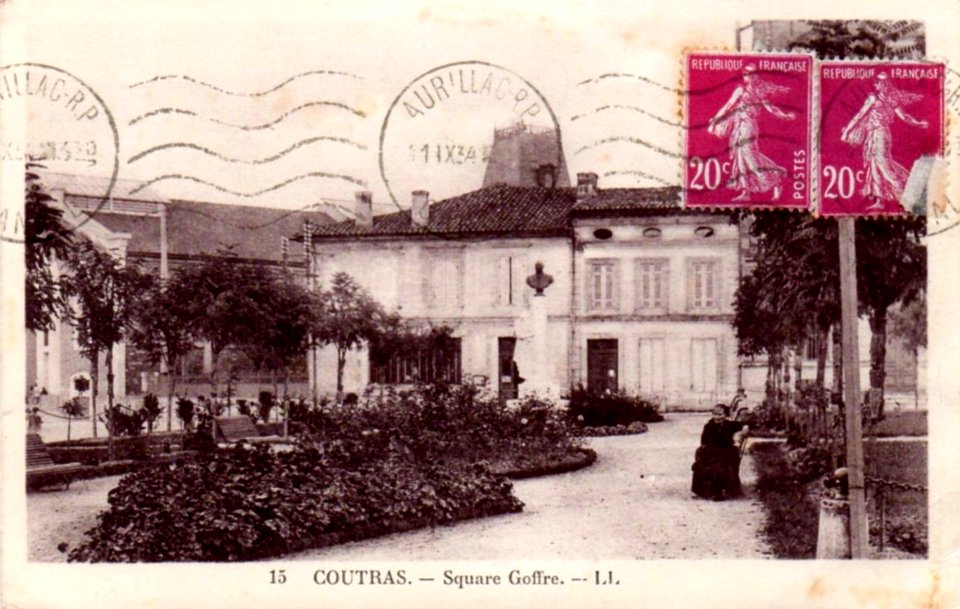 Coutras - Square Henri Gauffre 2