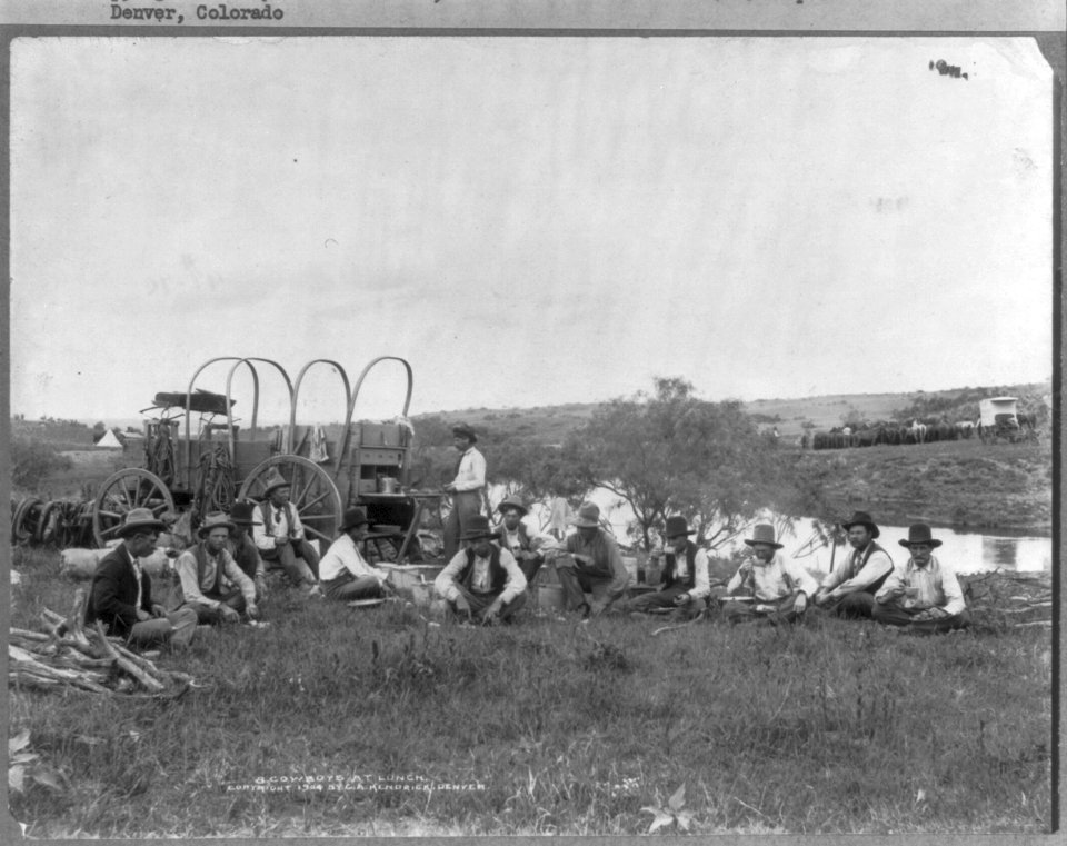 Cowboys at lunch LCCN2007678642