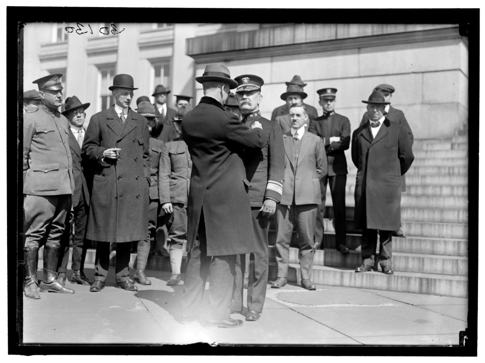 COWLES, WILLIAM SHEFFIELD. REAR ADMIRAL. CARTER GLASS PRESENTING MEDAL LCCN2016869808