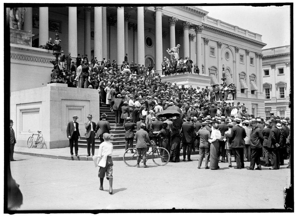COXEY, JACOB 'GENERAL'. COXEY SPEAKING ON THE STEPS OF CAPITOL LCCN2016865559