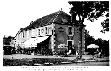 CP Châtillon-sur-Loire Café de la Gare