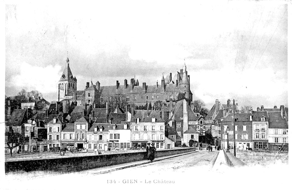 CP Gien château