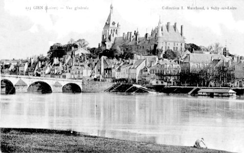 CP Gien vue générale 2