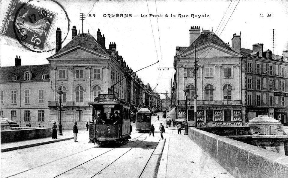 CP Orléans Le Pont et la Rue Royale