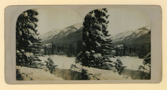 CPR Hotel, Banff, winter (HS85-10-19332) original photo