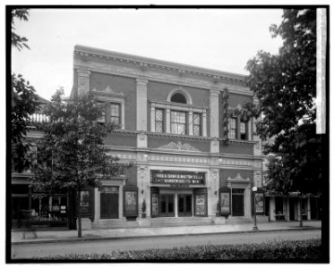 Crandall's Ave. Grand (theater), exterior LCCN2016852022