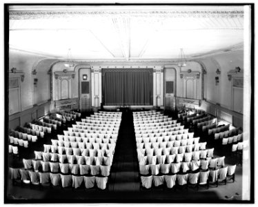 Crandall's Savoy, interior, (Washington, D.C.) LCCN2016852077