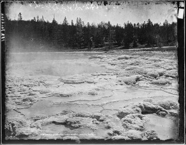 Crater of Architectural Geyser, lower Fire Hole Basin, Yellowstone. - NARA - 516792