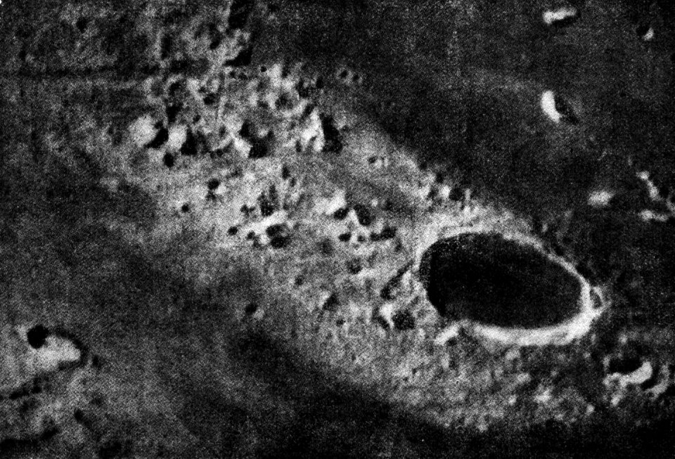 Cratere lunare, ante 1915 - Archivio Meraviglioso ICM BC1915n13f1