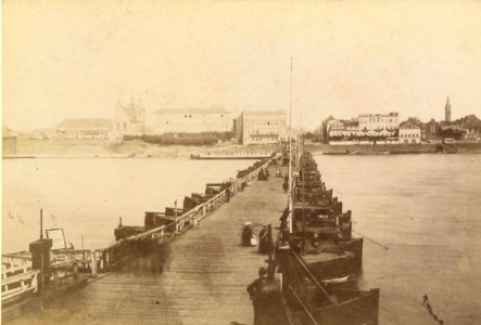 Creifelds, Theodor - Koblenz, Schiffbrücke, Blick auf Ehrenbreitstein, um 1870