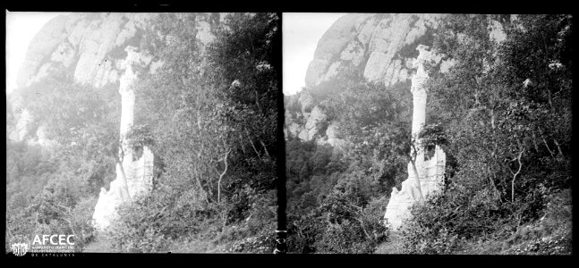 Creu al camí del Via Crucis a Montserrat (AFCEC VINTRO B 00105) photo