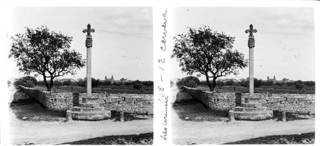 Creu de terme a Cervera