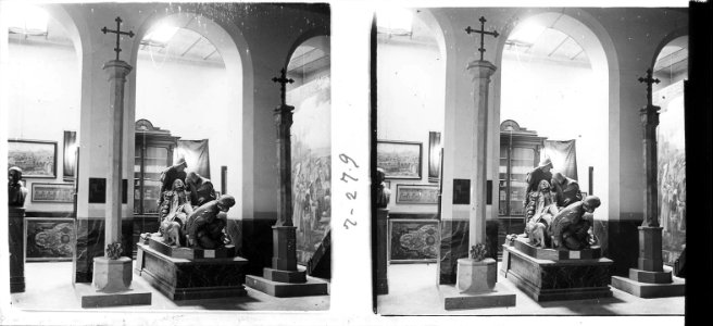Creu de terme a l'interior d'un museu