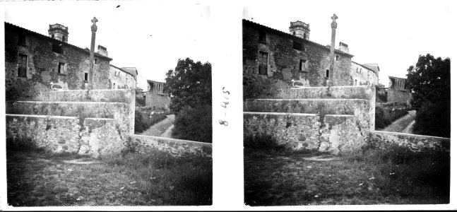 Creu de terme de Cruïlles