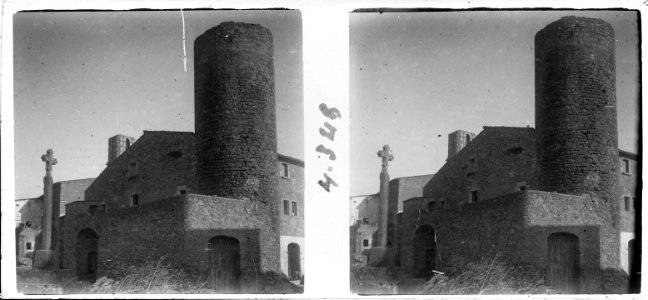 Creu i torre de Regencós