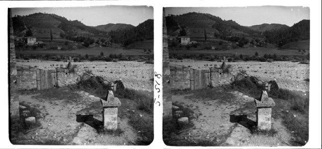 Creus a Santa Maria de Valls a Sisquer