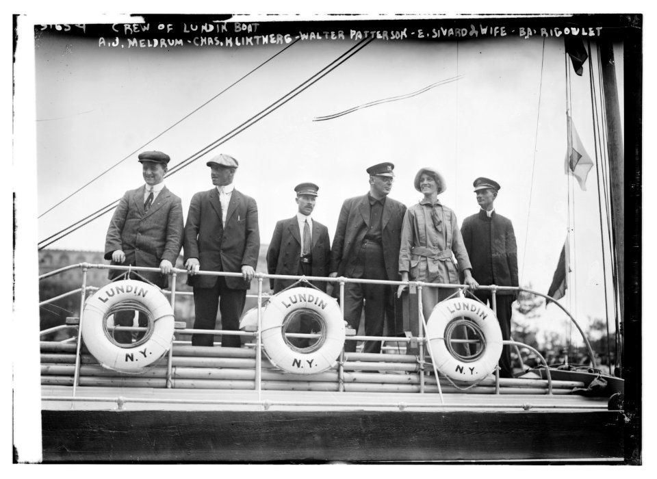 Crew of Lundin Boat, A.J. Meldrum, Chas. Kliktherg, Walter Patterson, E. Sivard & wife, BA Rigoulet LCCN2014696848